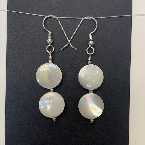 White Mother of Pearl Earrings - Picture 2 of 3